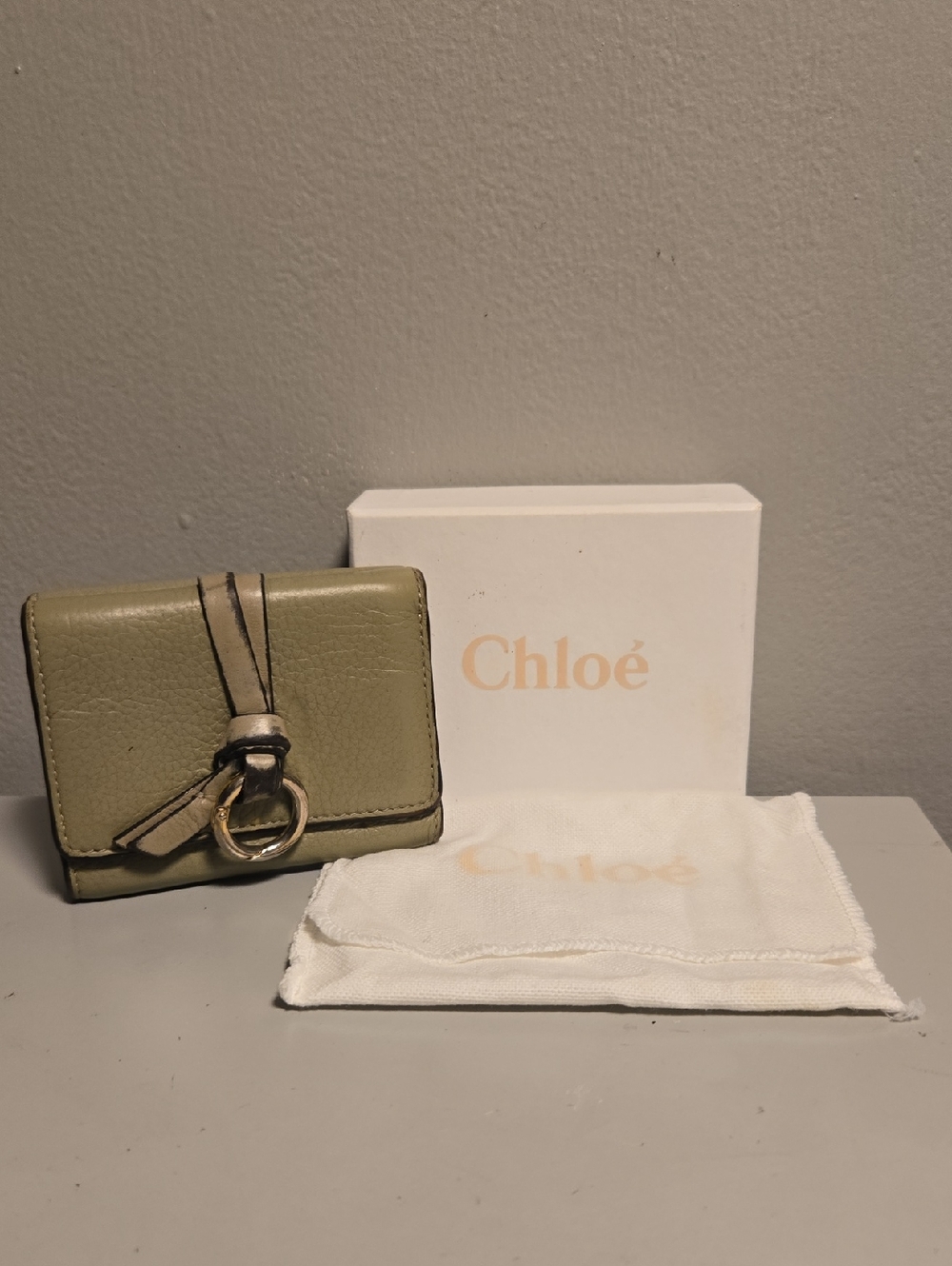 Chloe Olive Green Leather Wallet with Ring Detail